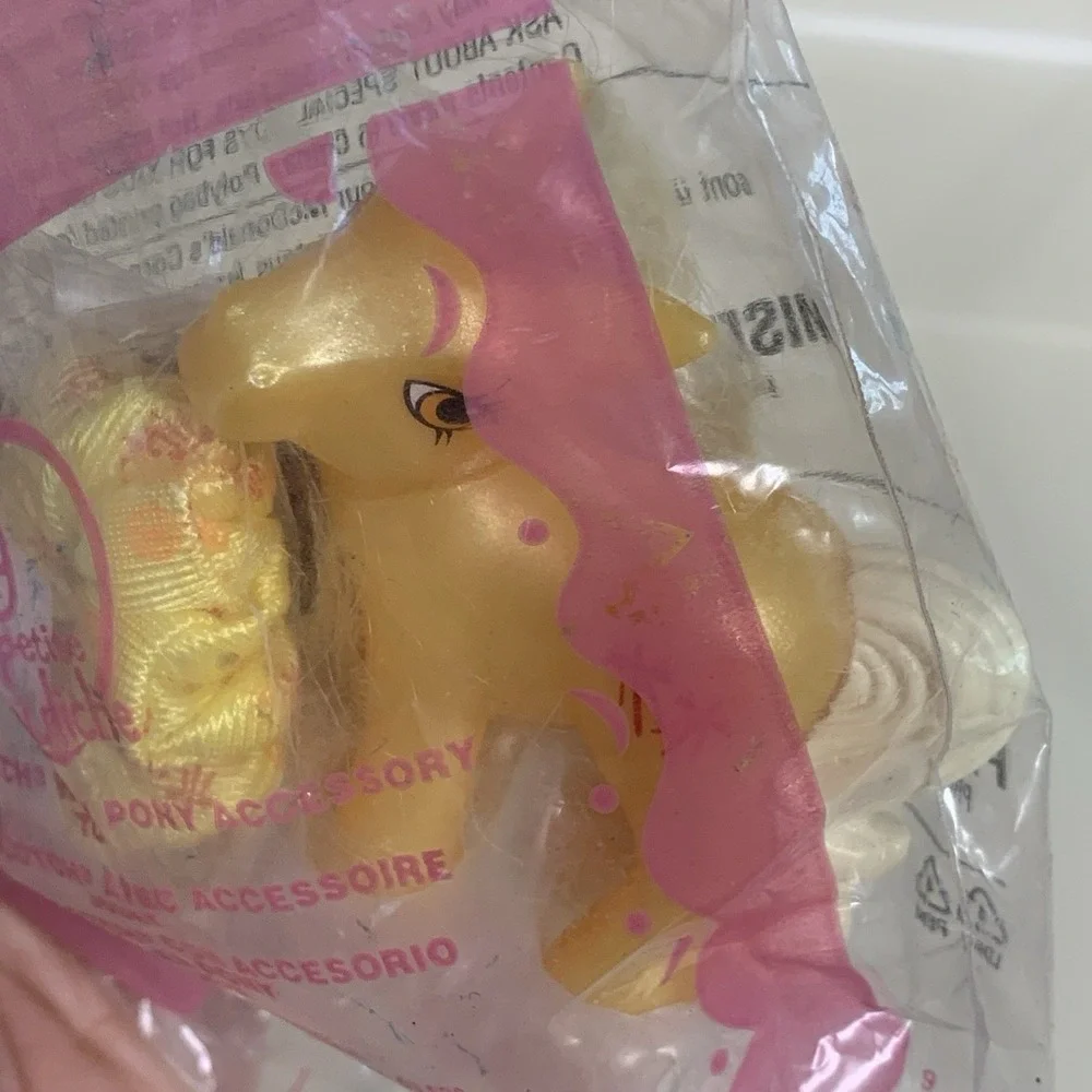 NEW 2005 McDonalds Happy Meal Toy My Little Pony Butterscotch #4 - SEALED